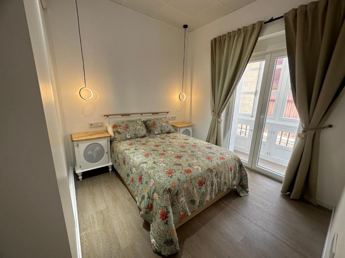 Apartamento Nebro Sol カディス エクステリア 写真