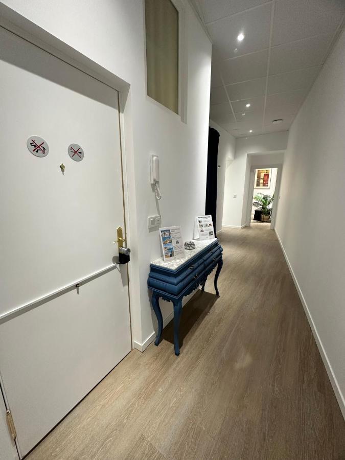 Apartamento Nebro Sol カディス エクステリア 写真